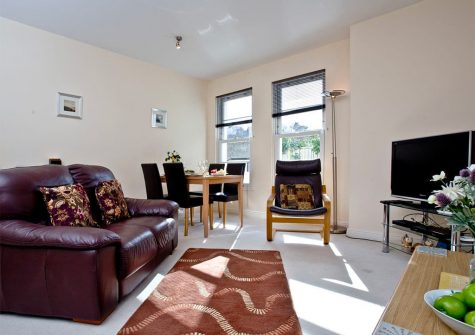 The living area at 4 Hunters Moon, Torquay