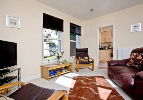 The living area at 4 Hunters Moon, Torquay
