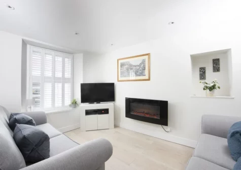 The living area at 4 Quayside, Fowey