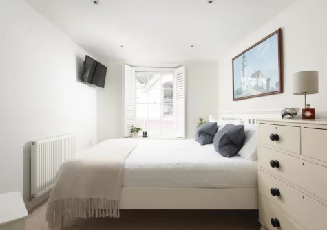 Bedroom #1 at 4 Quayside, Fowey