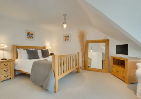 Bedroom #1 at 4 St Elvans Courtyard, Porthleven