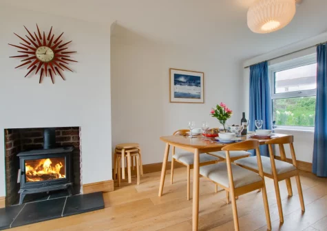The dining area at 4 Withey Cottages, Perranuthnoe