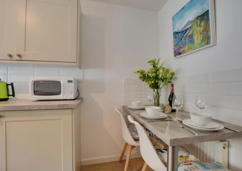The kitchen & dining area at 41 Back Road West, St Ives
