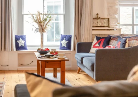 The living area at 45 North Street, Fowey