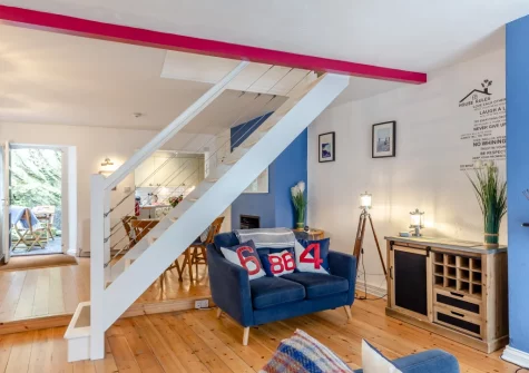 The living area at 45 North Street, Fowey