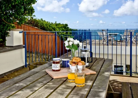 The terrace & alfresco dining areaa at 5 Devon Beach Court, Woolacombe