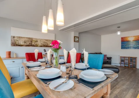 The dining area at 5 The Fairway, Braunton