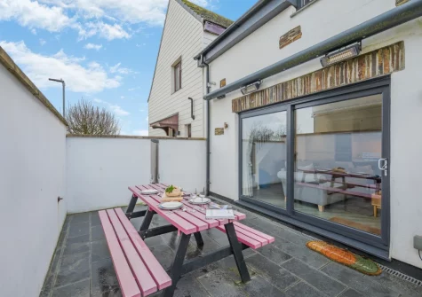 The courtyard patio & alfresco dining area at 50 Padstow, Padstow