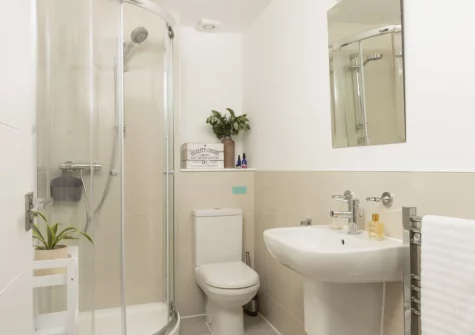 The shower room at 55 Una, St Ives