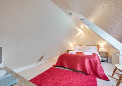 Bedroom #1 at 6 Baileys Lane, St Ives