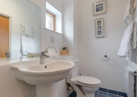 Bedroom #1 en-suite shower room at 6 St Elvan's, Porthleven