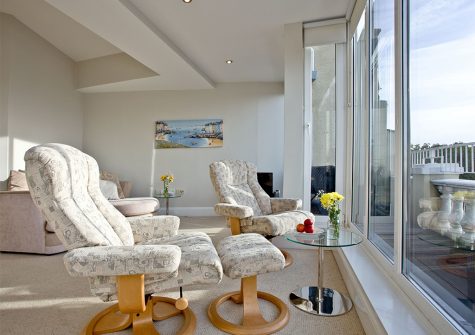 The living area at 7 Astor House, Torquay