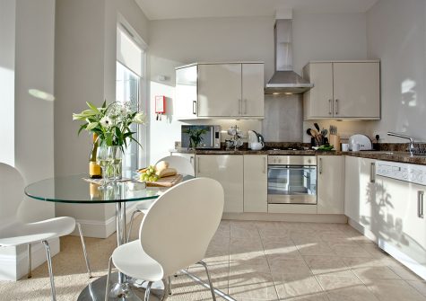 The dining area at 7 Astor House, Torquay