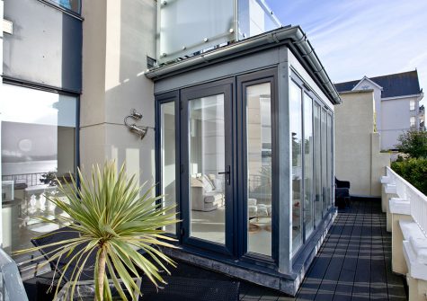 The decked terrace at 7 Astor House, Torquay