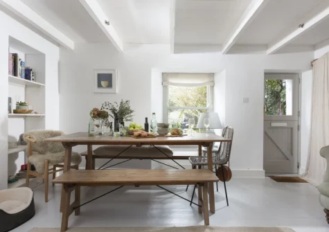 The dining area at 8 Millpool, Mousehole