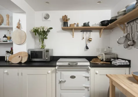 The kitchen at 8 Millpool, Mousehole