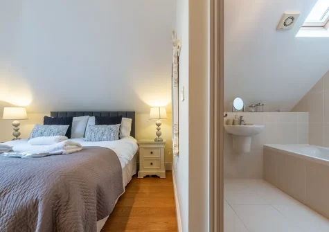 Bedroom #1 en-suite at 9 Fernhill Penthouse, Carbis Bay