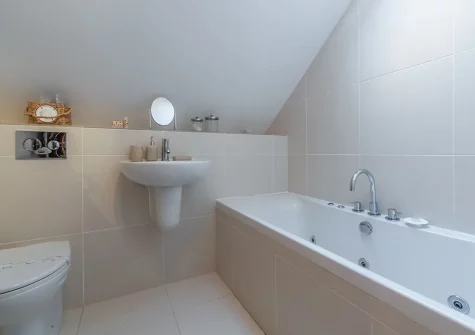 Bedroom #1 en-suite at 9 Fernhill Penthouse, Carbis Bay