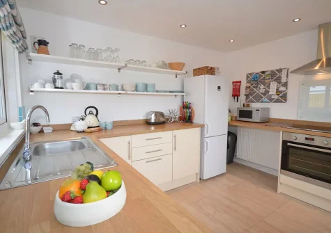 The kitchen at Aglets Cottage, Bude