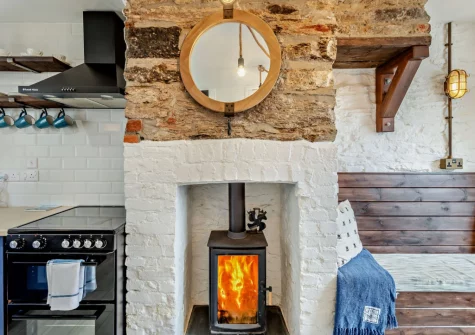The living / dining area & kitchen at Albatross Cottage, Looe