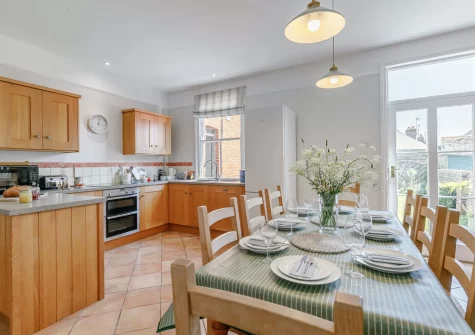 The kitchen & dining area at Alexandra House, Padstow