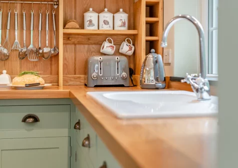 The kitchen at Alice's Cottage, Looe