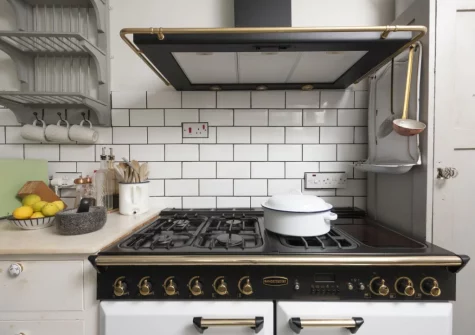 The kitchen at Almond Cottage, Hayle