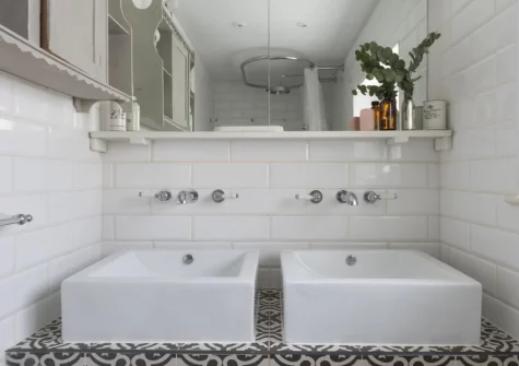 The bathroom at Almond Cottage, Hayle