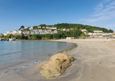 Nearby East Looe Beach is a Cornish classic; golden sands, gentle waves and a sheltered bay thanks to its unique Banjo Pier.