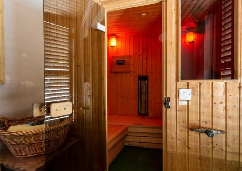 The sauna at Amberstone Manor, Chulmleigh