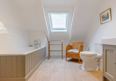 The bathroom at Amelia Cottage, Polruan