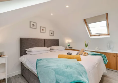 The bedroom at An Logh, Helston