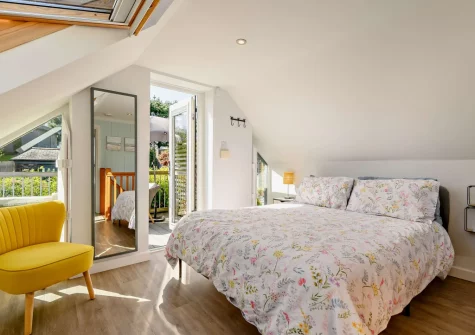 Bedroom #1 at An Skyber, St Breock