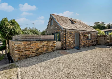An Skyber is a beautifully renovated Cornish retreat with an emphasis on stylish interiors
