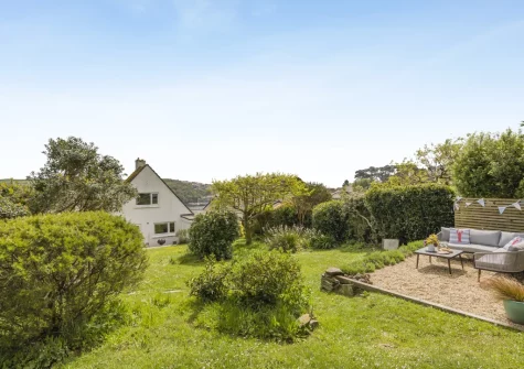 The outdoor sitting area & rear garden at Anchor Watch, Fowey