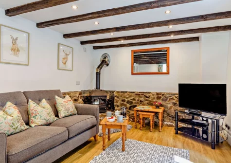 The living area at Annas Cottage, Langtree