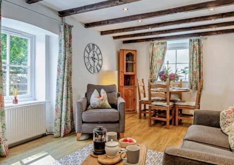 The living & dining area at Annas Cottage, Langtree