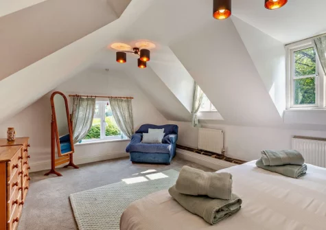 The bedroom at Annas Cottage, Langtree