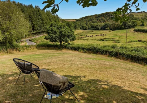 The small enclosed garden& outdoor sitting area at Annas Cottage, Langtree