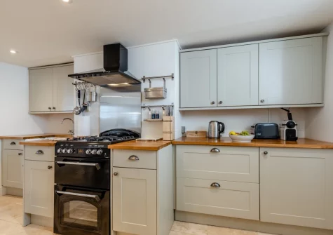 The kitchen at Annie's Cottage, Appledore
