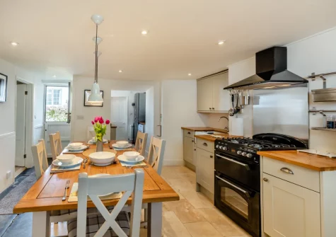 The kitchen & dining area at Annie's Cottage, Appledore