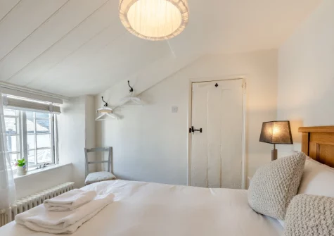 Bedroom #3 at Annie's Cottage, Appledore