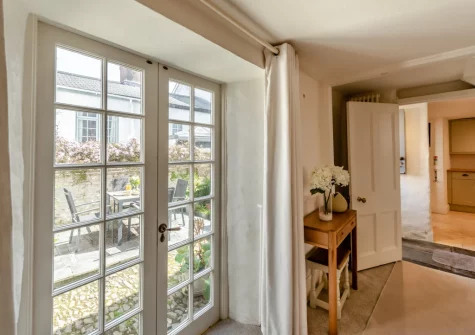 The hallway at Annie's Cottage, Appledore