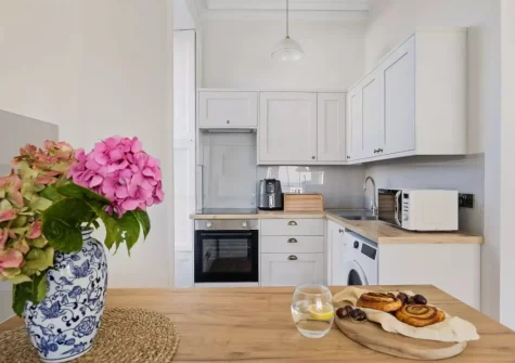 The kitchen at Apartment 1 at The Gew, Marazion