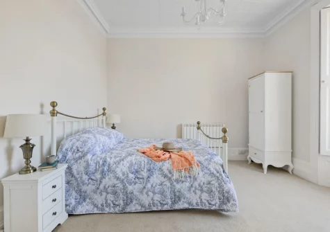 The bedroom at Apartment 1 at The Gew, Marazion