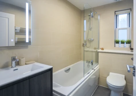 The bathroom at Apartment 1,  Oceanis, St Ives