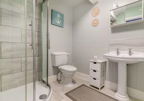 The shower room at Apartment 5 at Quayside, Falmouth