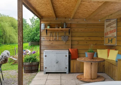 The patio & covered seating area, at Apple Blossom at Devon Heaven Hideaways, Kenn