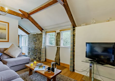 The living room at Apple Cottage & Piggery, Egloskerry