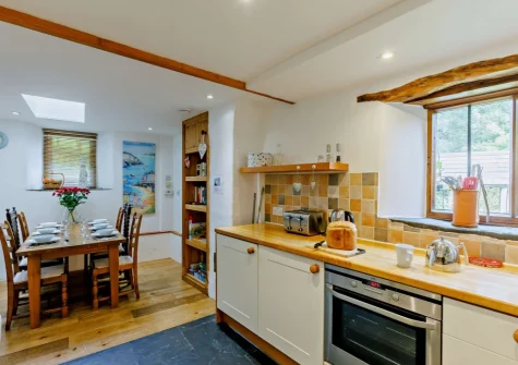 The kitchen & dining room at Apple Cottage & Piggery, Egloskerry